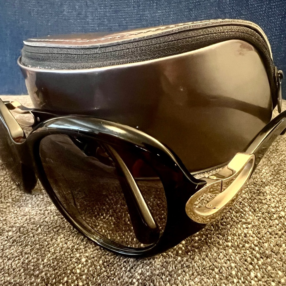 Authentic Alexander McQueen AMQ 4217/S sunglasses